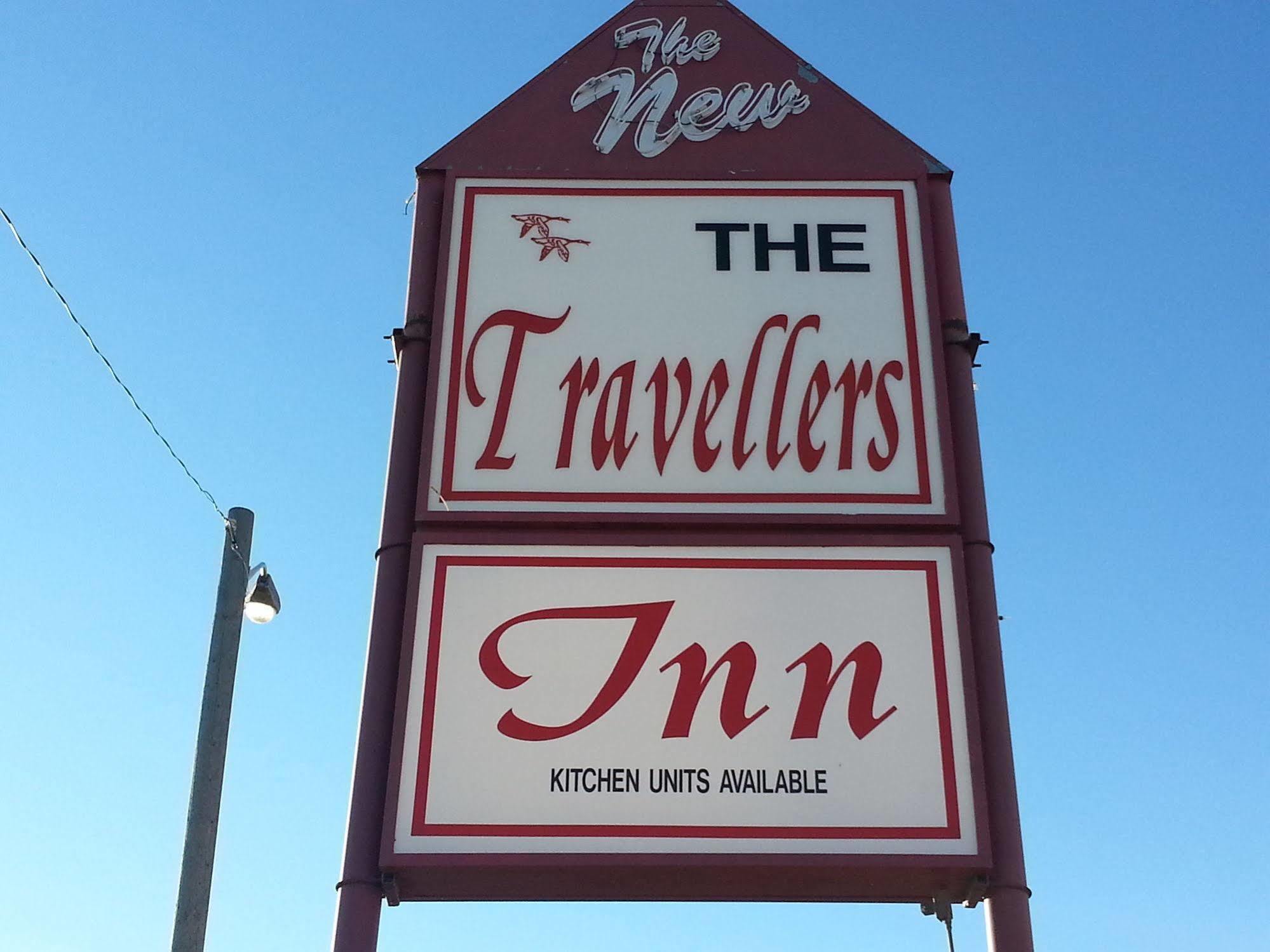 Traveller'S Inn Dawson Creek Buitenkant foto